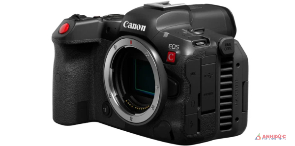 Canon EOS R5 C có thân máy lớn hơn với sự bổ sung từ bộ tản nhiệt
