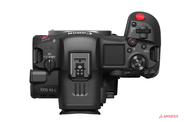 Canon EOS R5 C có chế độ quay chụp tách biệt