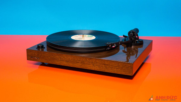 Các máy phát nhạc vinyl ngày càng hiện đại hơn