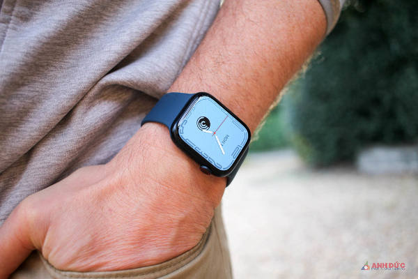 Apple Watch 7 có khả năng chống nước tốt nhất trong các dòng Apple Watch