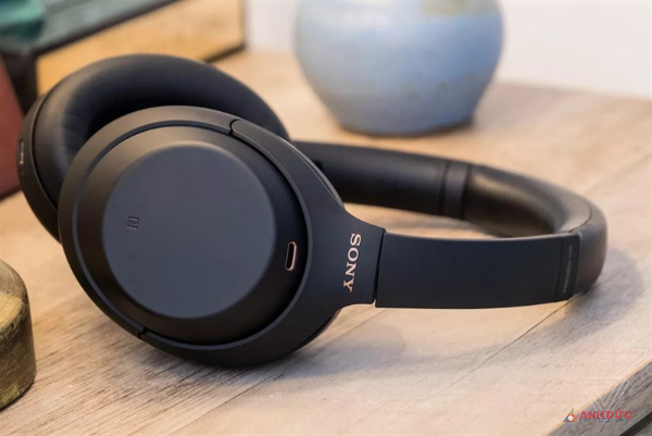 Sony WH-1000XM4 - tai nghe chống ồn tốt nhất của Sony