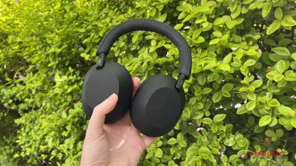 Sony WH-1000XM5 - bản cập nhật mới nhất của chiếc tai nghe không dây hàng đầu thế giới