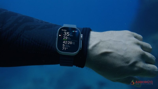Watch Ultra được hỗ trợ để có thể bơi lặn chuyên nghiệp